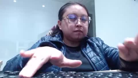 Snapshot of hannah_percy chatting on July 7, 6:58 am Hannah online show from July 7, 6:58 am