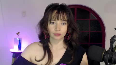 Snapshot of hannah_valhalla chatting on February 26, 3:10 am Hannah online show from February 26, 3:10 am