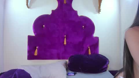 Snapshot of hannahtyler_ chatting on June 1, 10:55 pm HANNA TYLER online show from June 1, 10:55 pm