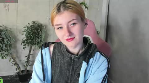 Hanna online show from July 12, 12:34 am