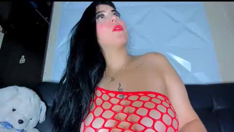 Snapshot of hannalopez02 chatting on September 26, 10:52 am Hanna Independent Model online show from September 26, 10:52 am