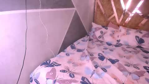 Snapshot of hannamour chatting on October 10, 9:03 pm alejandra online show from October 10, 9:03 pm