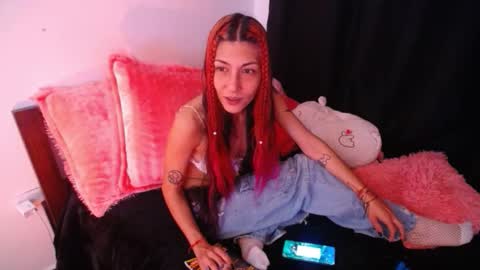 hannaqueen23 online show from October 23, 11:35 pm