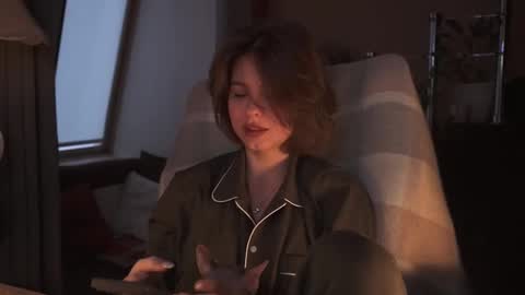 Hanna online show from March 16, 3:12 am