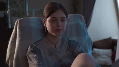 Hanna online show from April 15, 3:19 pm