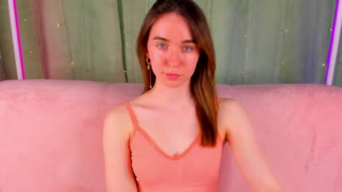 Snapshot of hannavanilla chatting on April 25, 9:01 am Hannavanilla online show from April 25, 9:01 am