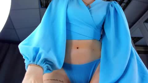 Snapshot of hannavanilla chatting on May 12, 8:33 am Hannavanilla online show from May 12, 8:33 am