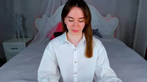 Snapshot of hannavanilla chatting on May 17, 8:45 am Hannavanilla online show from May 17, 8:45 am