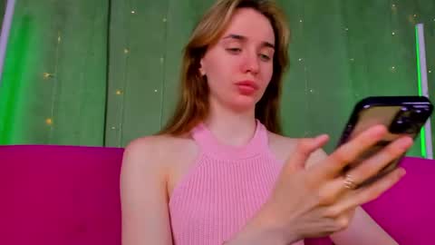 Snapshot of hannavanilla chatting on June 7, 11:08 pm Hannavanilla online show from June 7, 11:08 pm