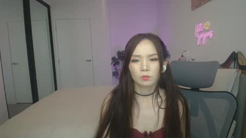 Snapshot of hannavibe chatting on May 3, 1:44 am HannaVibe online show from May 3, 1:44 am