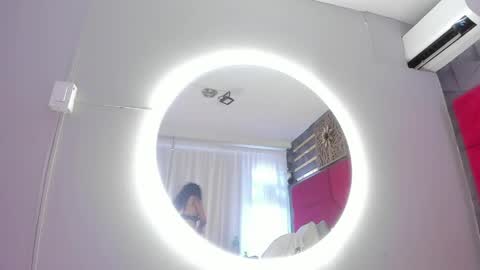 Snapshot of hanny_bliss chatting on April 25, 1:41 pm Hanny online show from April 25, 1:41 pm