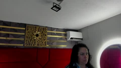 Snapshot of hanny_bliss chatting on April 30, 11:38 am Hanny online show from April 30, 11:38 am