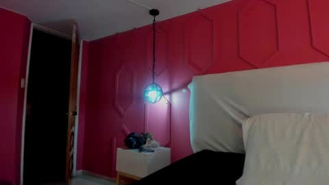 Snapshot of hanny_bliss chatting on May 15, 11:39 am Hanny online show from May 15, 11:39 am