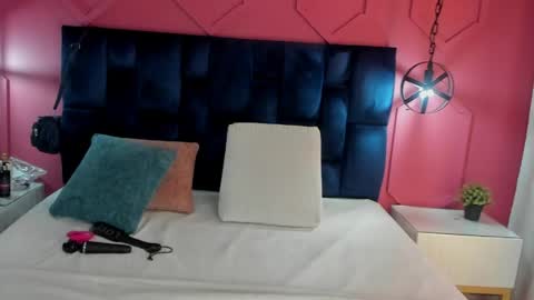 Snapshot of hanny_bliss chatting on May 31, 12:01 pm Hanny online show from May 31, 12:01 pm