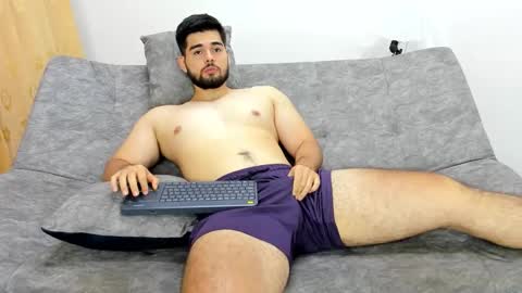 Hans online show from October 18, 11:49 pm