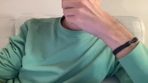 Snapshot of hansimglueck696969 chatting on November 8, 11:47 pm hansimglueck696969 online show from November 8, 11:47 pm