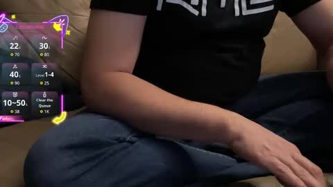 Snapshot of hansomeman2015 chatting on January 18, 2:48 am hansomeman2015 online show from January 18, 2:48 am