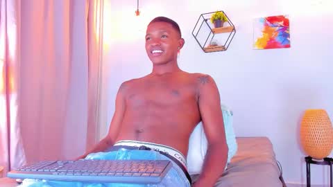 Snapshot of hanssmitt chatting on February 28, 7:26 pm HANS online show from February 28, 7:26 pm