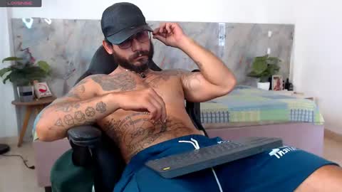 hanz_col online show from June 7, 2:21 pm