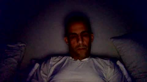 Snapshot of happy2334 chatting on January 5, 11:48 am skysky6969 online show from January 5, 11:48 am