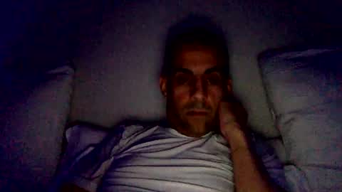 Snapshot of happy2334 chatting on March 8, 1:36 pm skysky6969 online show from March 8, 1:36 pm