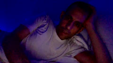 Snapshot of happy2334 chatting on September 10, 11:54 am skysky6969 online show from September 10, 11:54 am