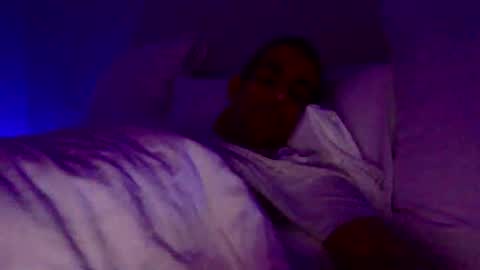 Snapshot of happy2334 chatting on September 14, 3:22 pm skysky6969 online show from September 14, 3:22 pm