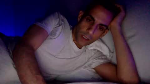 Snapshot of happy2334 chatting on October 25, 2:56 pm skysky6969 online show from October 25, 2:56 pm