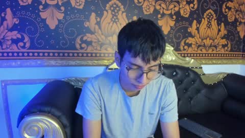 Snapshot of happy_cream_ chatting on December 8, 2:41 pm happy_cream_ online show from December 8, 2:41 pm