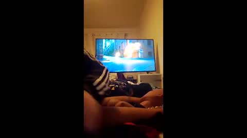 Snapshot of happydick69a chatting on April 11, 9:24 am happydick69a online show from April 11, 9:24 am