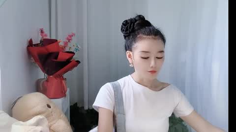 Daisy online show from May 28, 2:42 am