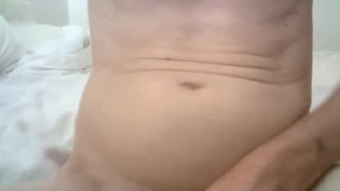 Snapshot of happyguy35555 chatting on July 19, 8:40 am happyguy35555 online show from July 19, 8:40 am
