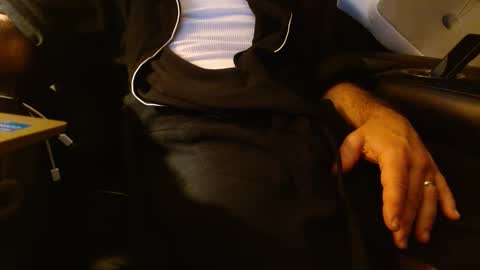 Snapshot of happyhogan1 chatting on February 23, 11:22 am Jhonassmann12 online show from February 23, 11:22 am