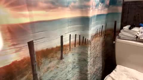 Snapshot of happyhogan1 chatting on October 3, 8:33 am Jhonassmann12 online show from October 3, 8:33 am