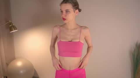 Evy  online show from March 30, 2:01 am