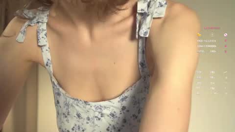 Snapshot of happynewdear chatting on July 11, 11:06 pm Evy online show from July 11, 11:06 pm