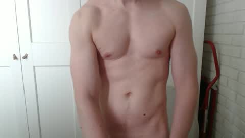 happyvelvetpaw online show from February 22, 10:36 am