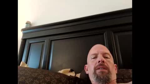 Snapshot of hard_insomnia chatting on March 26, 9:31 pm HornyHubby online show from March 26, 9:31 pm