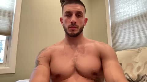 Snapshot of hard_runner_ chatting on November 10, 4:06 pm hard_runner_ online show from November 10, 4:06 pm