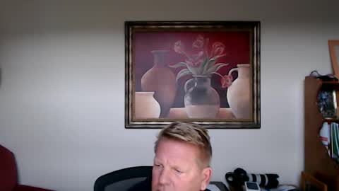 Snapshot of hardblondcouplehawaii chatting on November 22, 12:42 am Steele and Cassie online show from November 22, 12:42 am