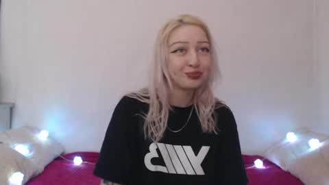 Emily online show from July 16, 9:21 pm