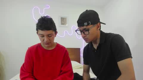 kade and demi independent models online show from February 15, 11:01 pm