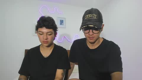 Snapshot of hardcoreheat_ind chatting on April 18, 6:56 pm kade and demi independent models online show from April 18, 6:56 pm
