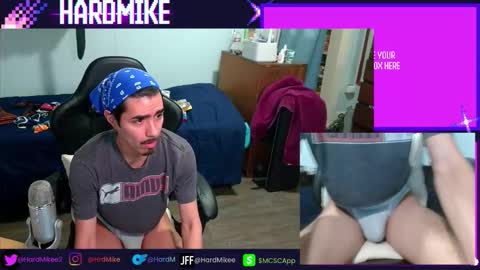 Snapshot of harddmikee chatting on March 15, 9:10 pm harddmikee online show from March 15, 9:10 pm