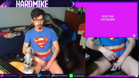 Snapshot of harddmikee chatting on July 6, 4:42 am harddmikee online show from July 6, 4:42 am