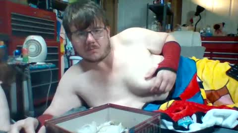 Snapshot of hardenflacker58100 chatting on December 13, 9:13 am Harden and Redd Blossom online show from December 13, 9:13 am