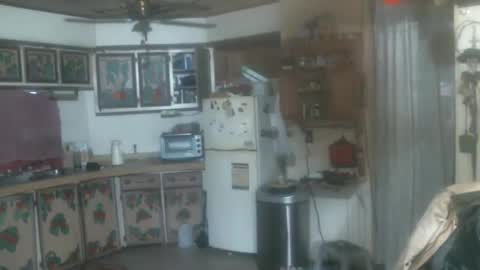 Snapshot of hardinhand44 chatting on January 15, 9:30 pm john nobles online show from January 15, 9:30 pm