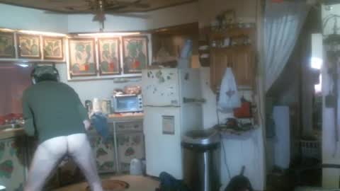 Snapshot of hardinhand44 chatting on January 19, 8:09 pm john nobles online show from January 19, 8:09 pm