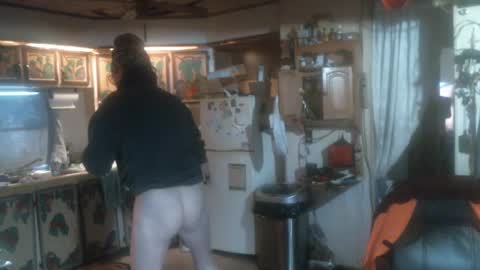 Snapshot of hardinhand44 chatting on February 13, 8:13 pm john nobles online show from February 13, 8:13 pm