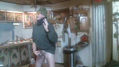 Snapshot of hardinhand44 chatting on February 15, 11:25 pm john nobles online show from February 15, 11:25 pm